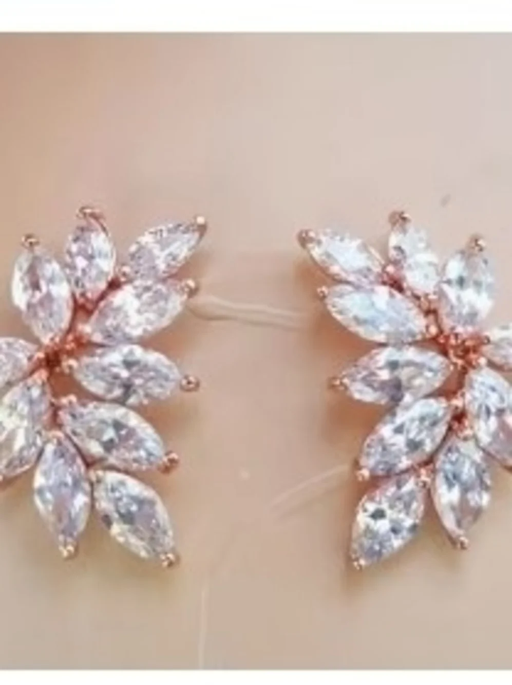 $8 Each Or Bundle 5/$20 Rose Gold Leaf Cluster Cubic Zirconia Stud Earrings